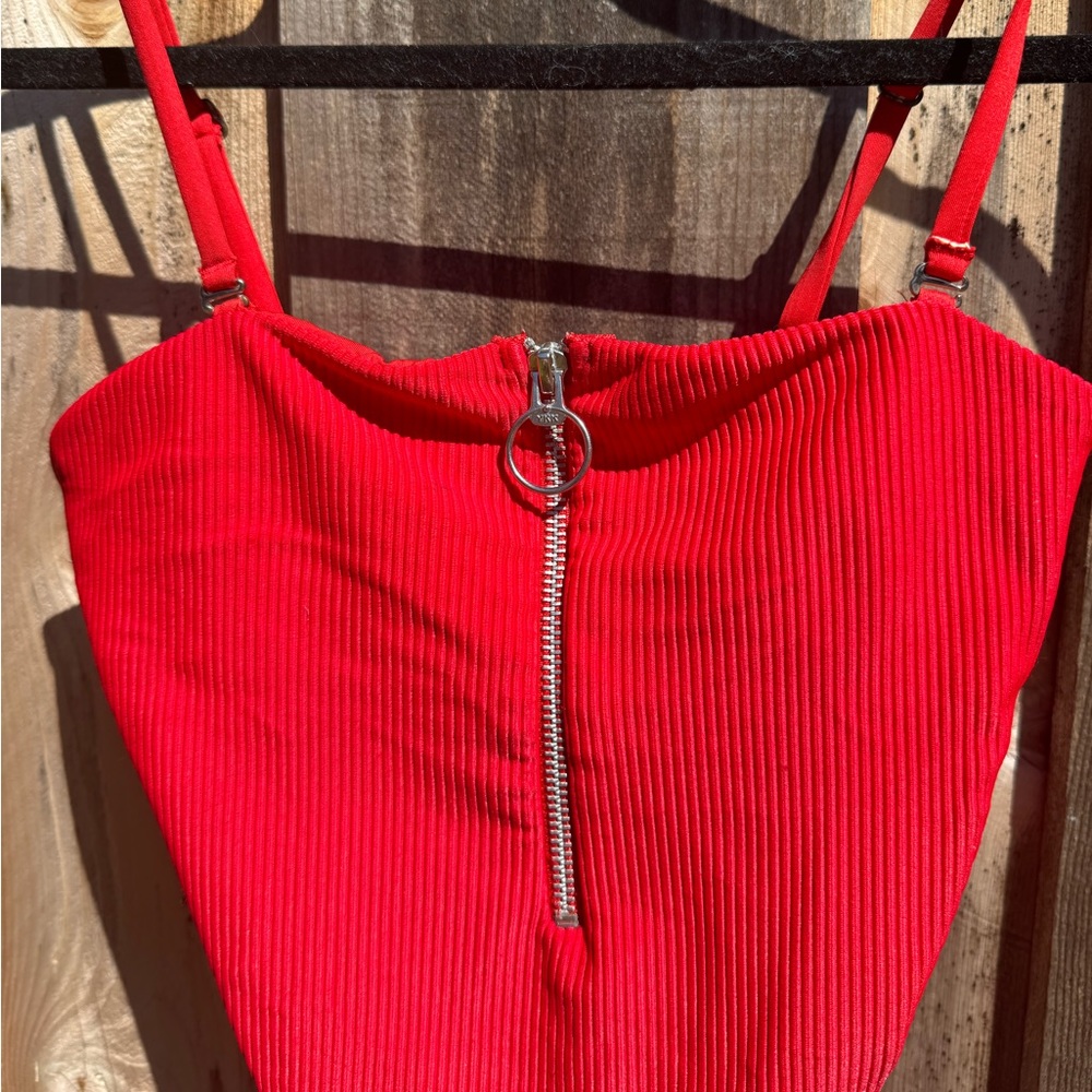 ♥️Frankie’s Bikinis One Piece♥️
